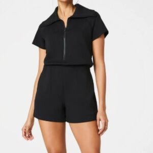 SPANX AIR-ESSENTIALS BLACK HAIF-ZIP ROMPER